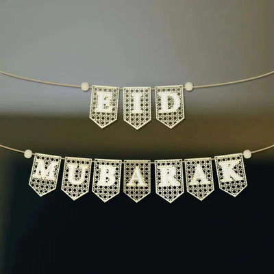 Bohemian Style Wooden Ramadan Mubarak/Eid Mubarak Banner