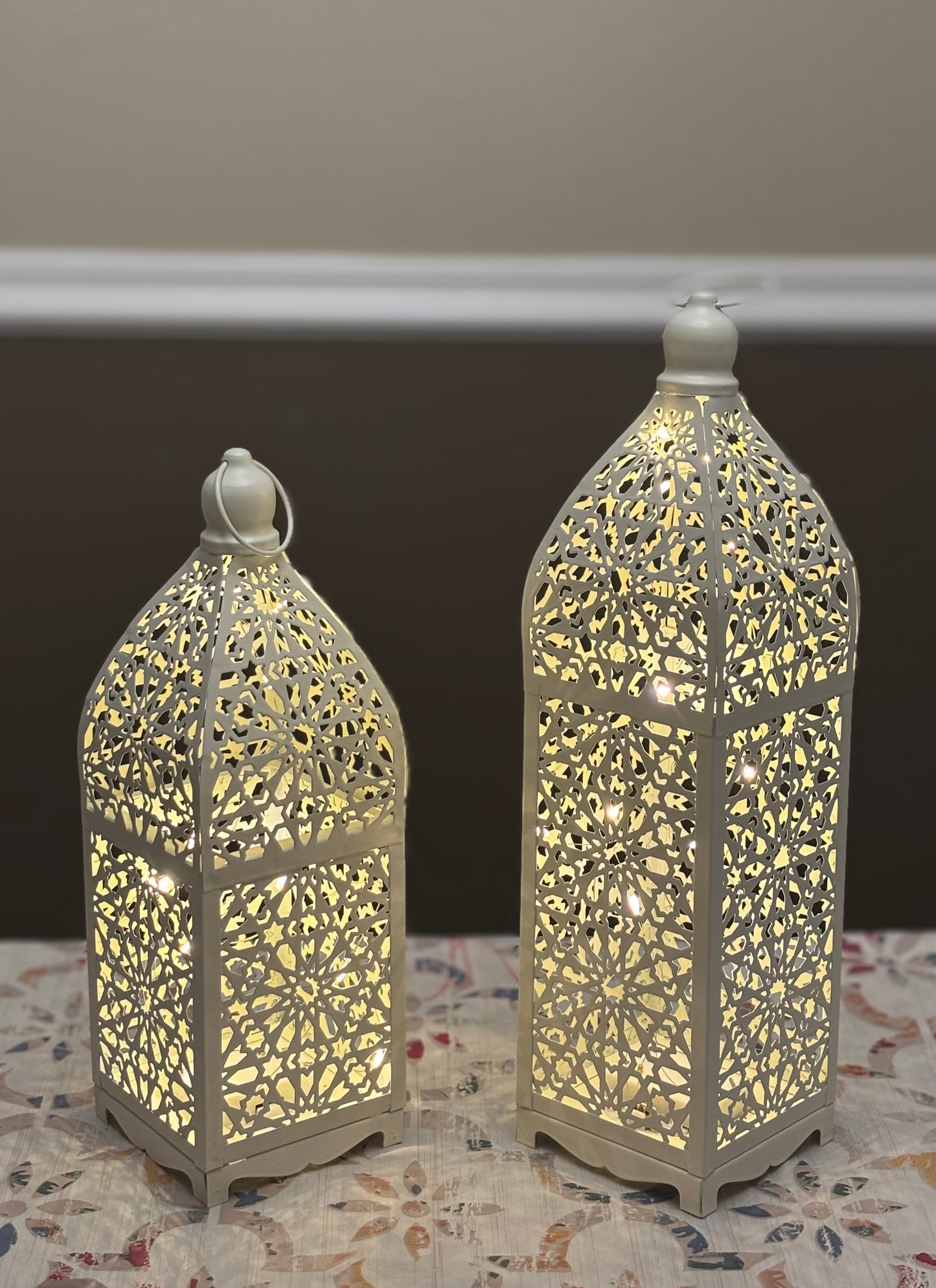 Ramadan Lantern (Gold/White)