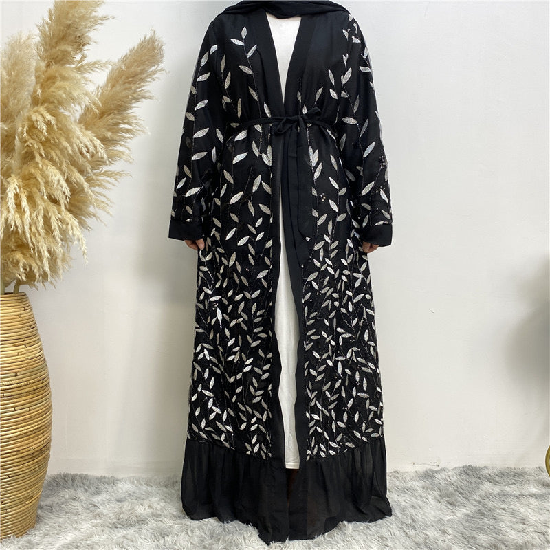Sahar Abaya (سحر) in Black