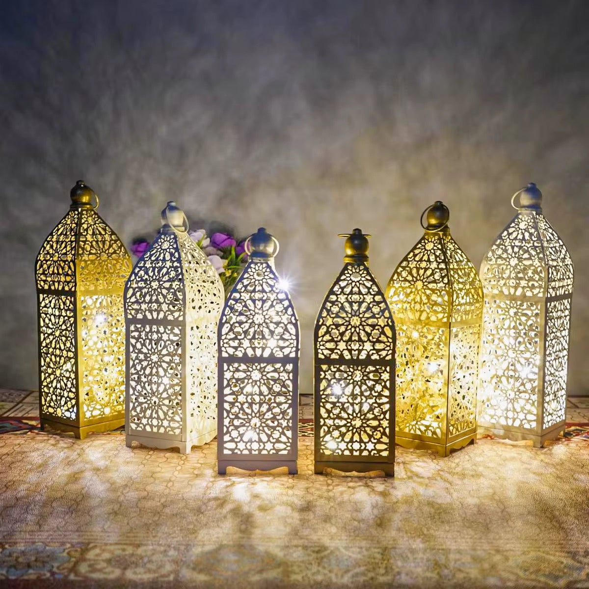 Ramadan Lantern (Gold/White)