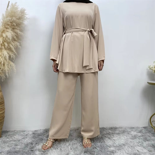 Two-Piece Set (beige)