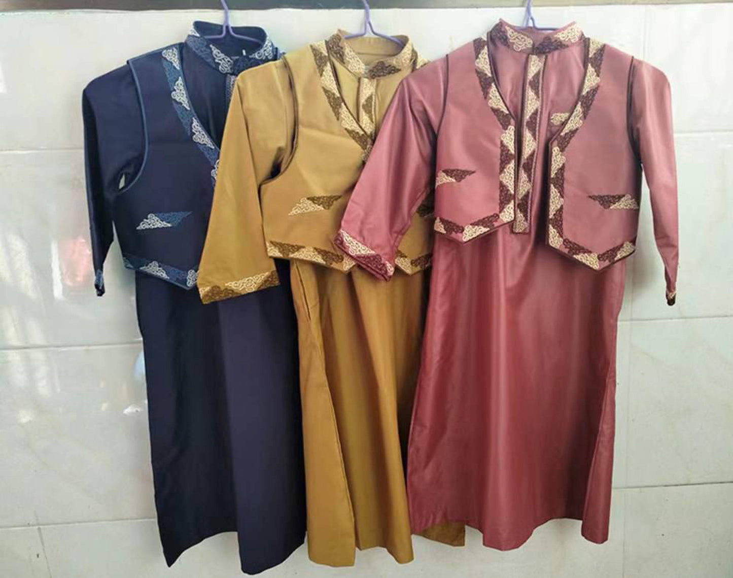 Eid Thawb Set w/Vest (Kids/Boys)